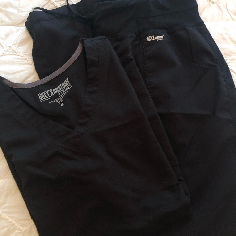 Black Greys Anatomy Scrub Set